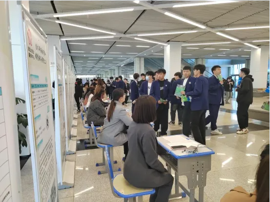 1727579028785076627.png image.png